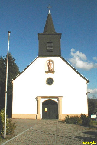 Kath. Kirche St. Peter und Paul - Am Lohberg